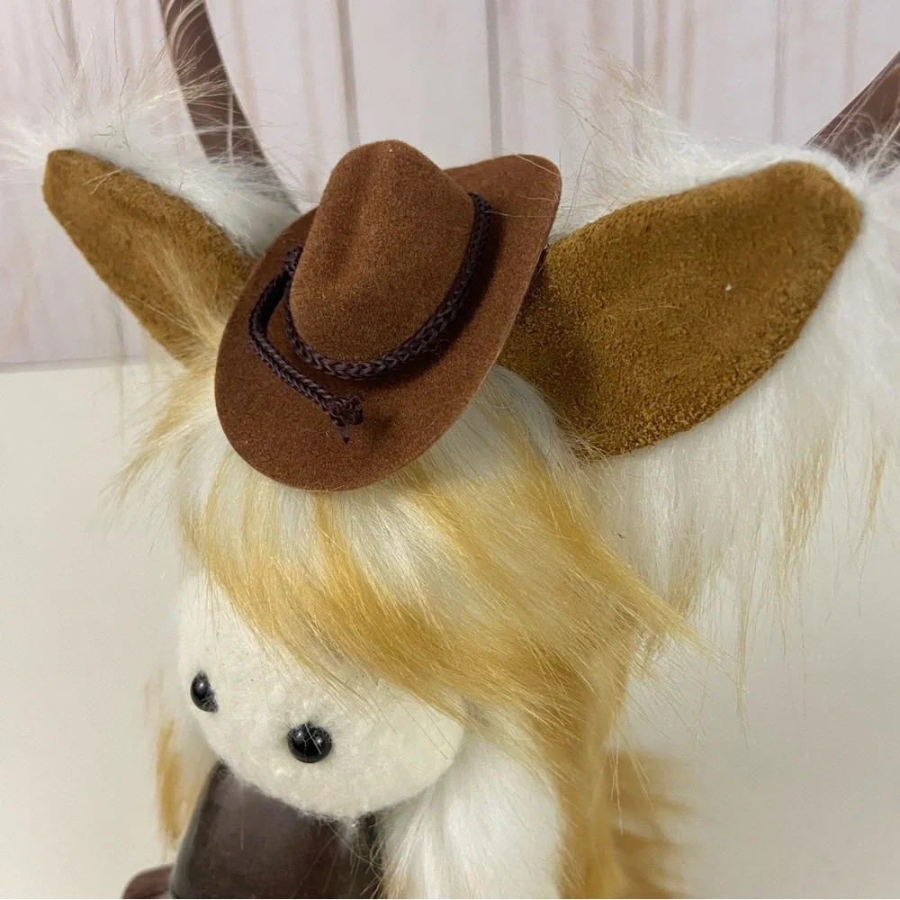 ❌ SOLD Highland Cow Coo Gnome Tan White Cowboy Hat Bell Handmade Farmhouse Home - Picture 10 of 12
